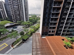 Lake Grande (D22), Condominium #202924092
